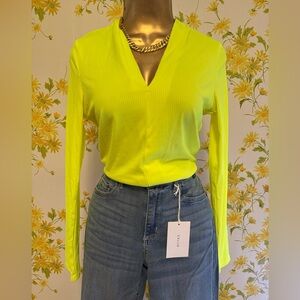 NWOT haute monde Long sleeve neon top size M